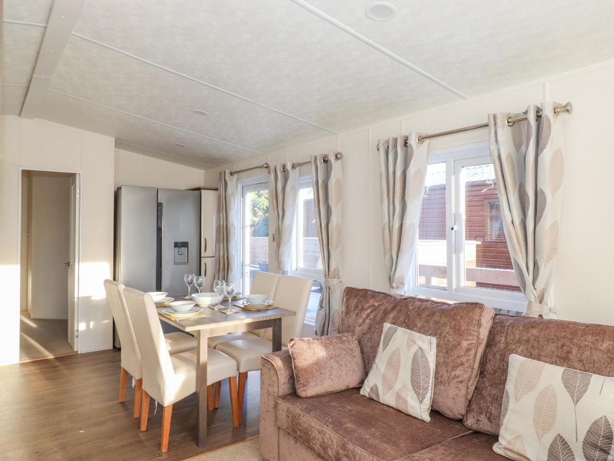 Cygnus Villa Morpeth Exteriör bild